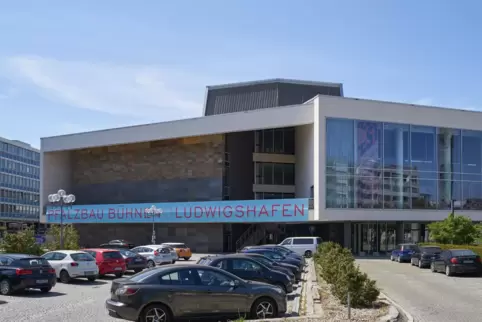 Im Ludwigshafener Pfalzbau will das Nationaltheater Oper zeigen. 