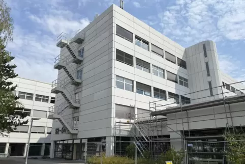 Der Chemie-Bau auf dem Campus der Technischen Universität ist marode.