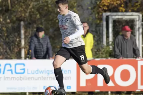 Lennart Thum erzielte den Siegtreffer für den FC Arminia Ludwigshafen in Völklingen. Es war sein 14. Saisontor. 