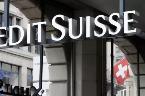 Skandal um Konten von Potentaten und Verbrechern: das Schweizer Bankhaus Credit Suisse.