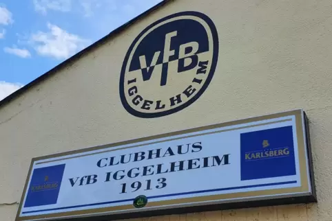 Die Bagger kommen noch nicht. Trotz Fusion mit Palatia Böhl wird es das Vereinsheim des VfB Iggelheim weiter geben. 