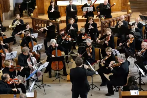 Beim Konzert in der Paulskirche in Kirchheimbolanden spielte die „LUfoniker“. 