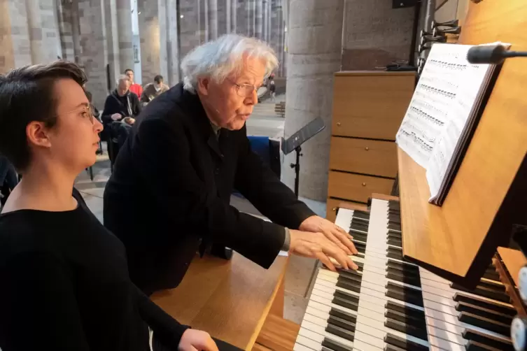 Zu Gast im Dom: Meisterorganist Daniel Roth. An welcher Pariser Kirche ist er Organist? 