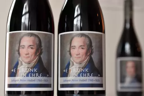 Das Bild von Johann Peter Hebel ziert die Etiketten einer Sonderedition von Weinen aus dem Markgräfler Land. Die Weine wurden zu