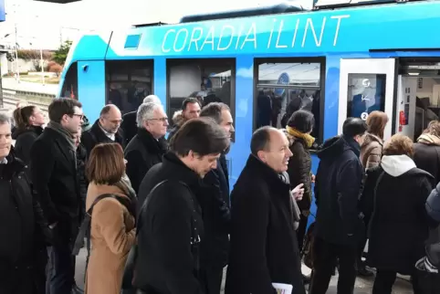 Im Januar 2019 wurde der Wasserstofftriebwagen iLInt in Ludwigshafen vorgestellt. Die Entscheidung für den künftigen Einsatz in 
