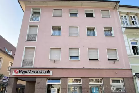 Heute Sitz einer Bankfiliale: Haus Maximilianstraße 21.