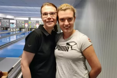 Mutter und Tochter in einem Erstligateam: Almut und Ann-Kathrin Neu. 
