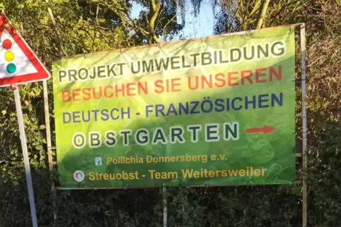 Der deutsch-französische Freundschaftgarten ist in Zusammenarbeit mit der Partnergemeinde Weiterswiller entstanden. 