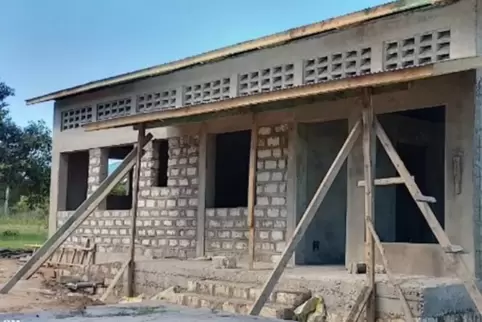 Das ist der Rohbau der Entbindungsstation im kenianischen Zigira. Im November soll sie eingeweiht werden. Der Verein "Gesundheit