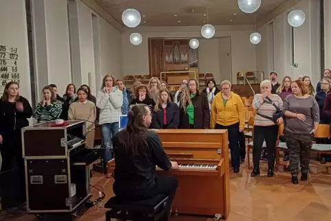 Der Chor Popsound probt wöchentlich in der Pirmasenser Pauluskirche. 