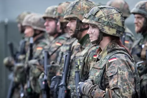 Im Rahmen der Nato-Mission „enhanced Forward Presence“ sind bereits deutsche Soldatinnen und Soldaten in Litauen.