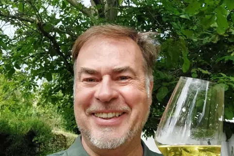 Will seine Erfahrung mit Kalkulationen aus der Industrie in den Weinbau einbringen: Michael Reuther. 