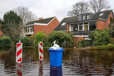 Niedersachsen ist vom Hochwasser aktuell besonders massiv betroffen. Das Foto entstand in der Gemeinde Lilienthal bei Bremen.