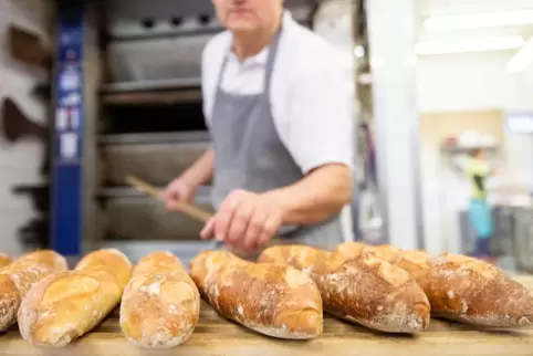 145 Kontrollen hat das Landesamt für Mess- und Eichwesen im Jahr 2023 in Bäckereien gemacht. 