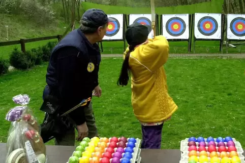 Beim Schützenverein Gerolsheim können die Teilnehmer auch mit Pfeil und Bogen schießen.