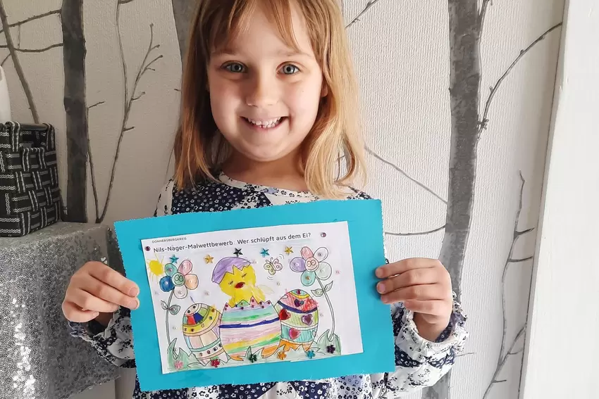 Kunterbunt: das Osterbild von Elisa Wasem, Gerbach,6 Jahre alt.