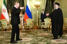 Iranischer Präsident Raisi in Russland