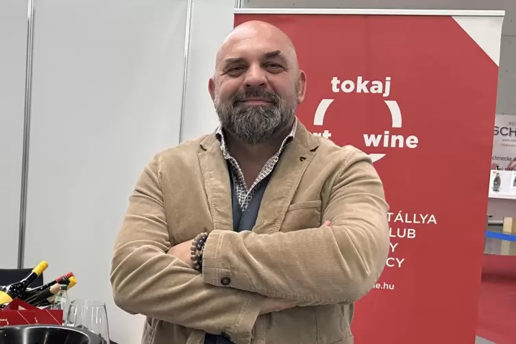 Márton Péter, Vertreter von Tokajartwine auf der Weinmesse Eurovino. 