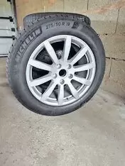 19 Zoll E3 9Y0, Michelin N-O Reifen. 2 x 255/55 R19 und 2 x 275/50 R 19, 2 J alt, alle Reifen haben eine Profiltiefe von 6-7mm,