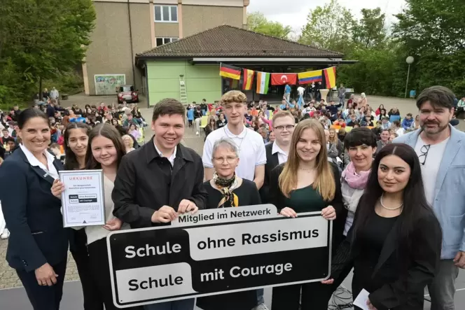 Die Hauensteiner Realschule Plus ist jetzt eine »Schule ohne Rassismus«.