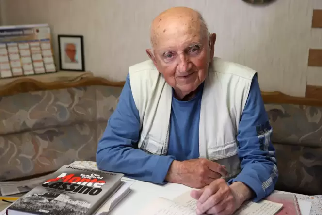 Der 99-jährige Leonhard Spengler erinnert sich noch gut an seine Kriegszeit.