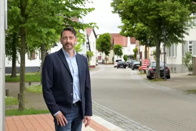 Auch den Schutz des Schwegenheimer Ortskerns hat er auf der Agenda: SPD-Bürgermeisterkandidat Christian Schuster.
