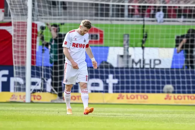 Für den 1. FC Köln geht es zum siebten Mal runter in Liga Zwei.