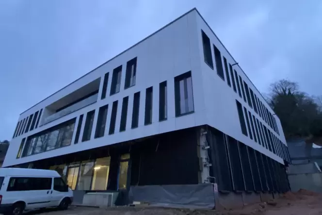 Das neue VG-Rathaus in Thaleischweiler-Fröschen soll – Stand jetzt – im November seine Tore öffnen.