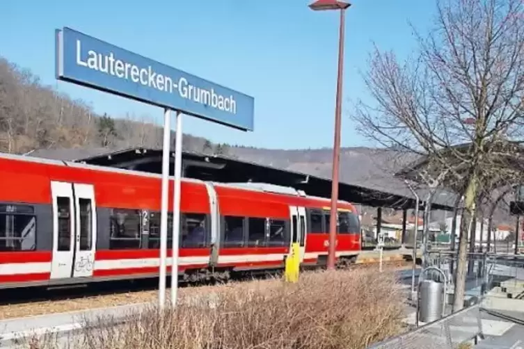 Seit gestern Mittag gibt’s wieder Zugverkehr im Nordkreis.