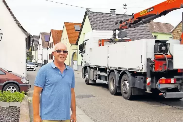 Wünscht sich Geschwindigkeitskontrollen in der Schwegenheimer Straße: Robert Knebl.