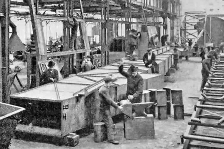 Maschinen und Stahlkonstruktionen „bis hin zu den größten Dimensionen“ wurden zu Beginn des 20. Jahrhunderts bei den Guilleaume-