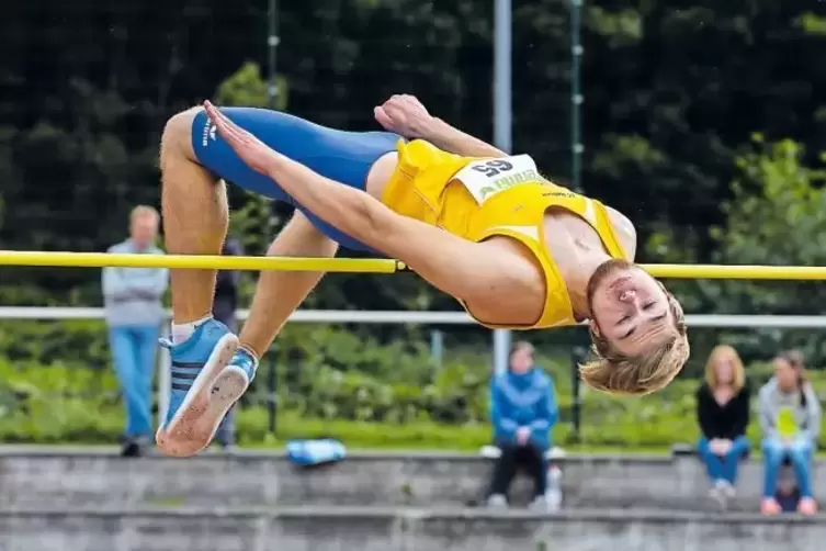Im Hochsprung übersprang Zehnkämpfer Raphael Tremmel (hier 2015 bei den Pfalz-Mehrkampfmeisterschaften in Neustadt) 1,82 Meter.