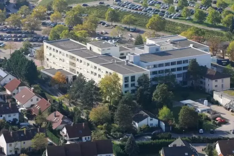 Mittlerweile sind die Ersatzgeräte im Krankenhaus in Bad Dürkheim eingetroffen. Foto: Franck 