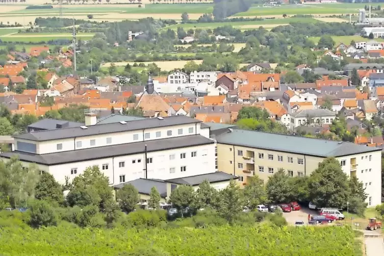 Eines der vielen Gebäude, die die Firma Stocké gebaut hat: das Grünstadter Krankenhaus.