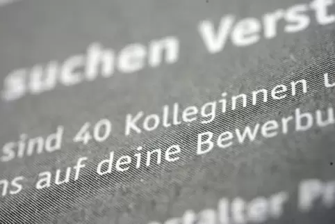 Stellenanzeigen: Mittlerweile preisen sich Firmen bei potenziellen Mitarbeitern an – nicht umgekehrt. 
