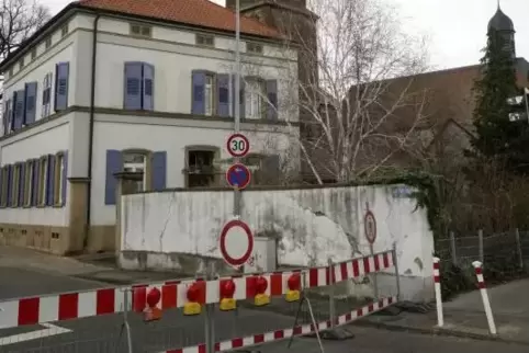 Seit Montag ist der Ortskern von Lambsheim für Fußgänger und Autofahrer gesperrt. 