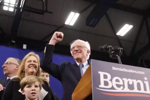 Bernie Sanders feiert seinen Erfolg in New Hampshire.