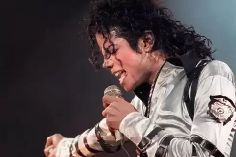 Die Erben von Michael Jackson – hier 1988 in Paris – klagen gegen die „Beat it!“-Show. 
