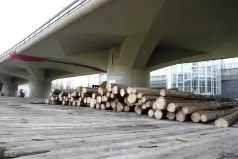 Aktuell wird die Baustelle an der Hochstraße eingerichtet.