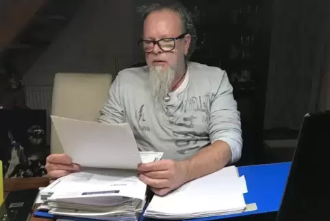 Dietmar Scholz war als Fanbeamter bei Spielen des 1. FC Kaiserslautern im Einsatz.