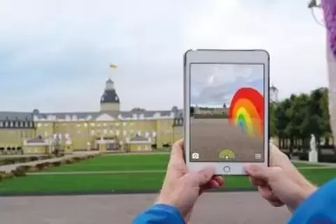 Treffer!Ein virtueller Regenbogen ist zum Beispiel beim Karlsruher Schloss zu finden.