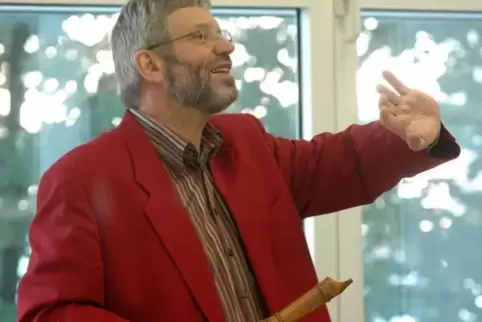 Flötist, Dirigent und Musikwissenschaftler: Michael Schneider.