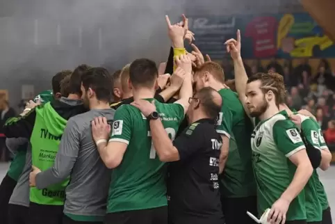 Seht her, wir sind wieder da: die Mannschaft des TV Hochdorf in der Begegnung gegen den TV Plochingen. 