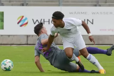 Erzielte das 1:2: Djibril Diallo (in Weiß).