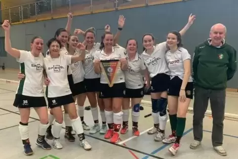 Die Meisterschaft ist perfekt: Das Team von Trainer Bernd Lauer hat im letzten Saisonspiel den TFC Ludwigshafen besiegt.