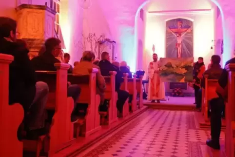 Die Liebe als Thema sorgte am Valentinstag für einen sehr gut besuchten Gottesdienst.