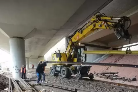 Im vergangenen Frühjahr wurde die alte B10-Brücke abgerissen. 