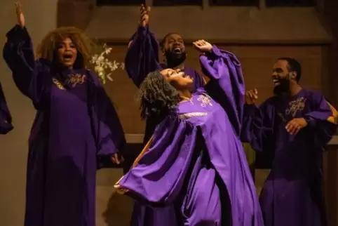 Animierten die Zuhörer ständig zum Mitmachen: die New York Gospel Stars.