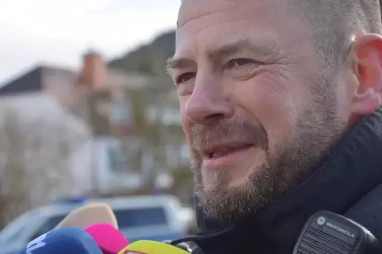 Chef der &uuml;benden Polizei-Einheiten: Michael Sziele. 