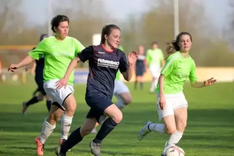 Seit 2018 trägt der FFV Fortuna Göcklingen seine Spiele in Hayna aus. 
